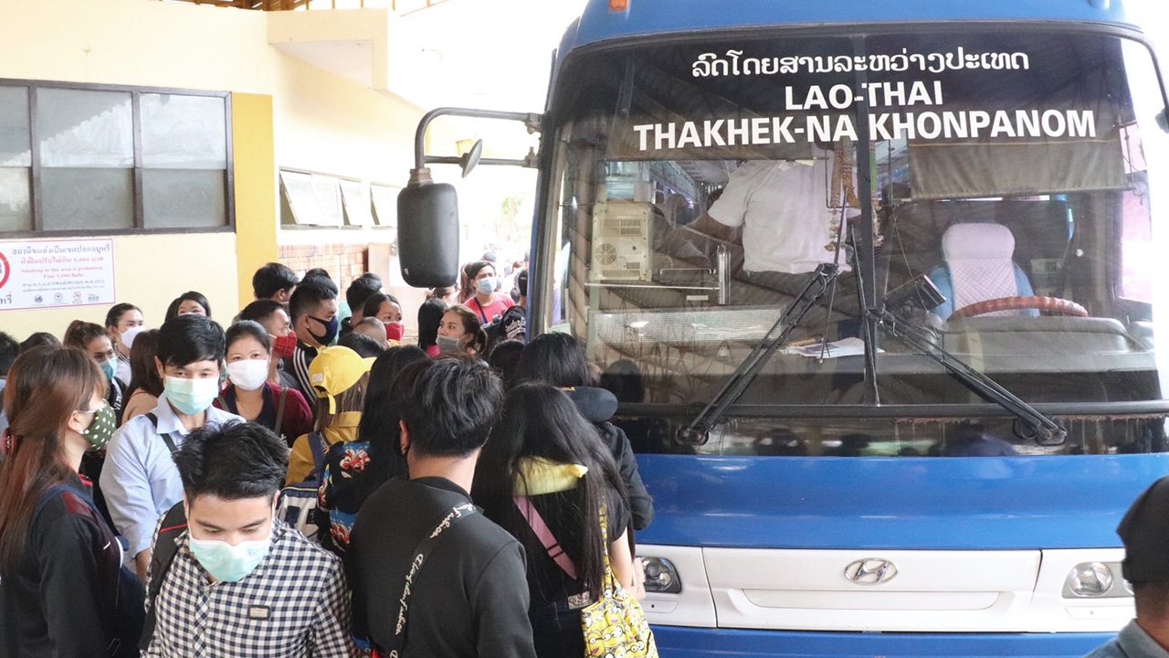 ตม.นครพนม คัดกรองโควิด-19 เข้ม ต้องมีวีซ่าข้ามแดน งดเดินทางท่องเที่ยว