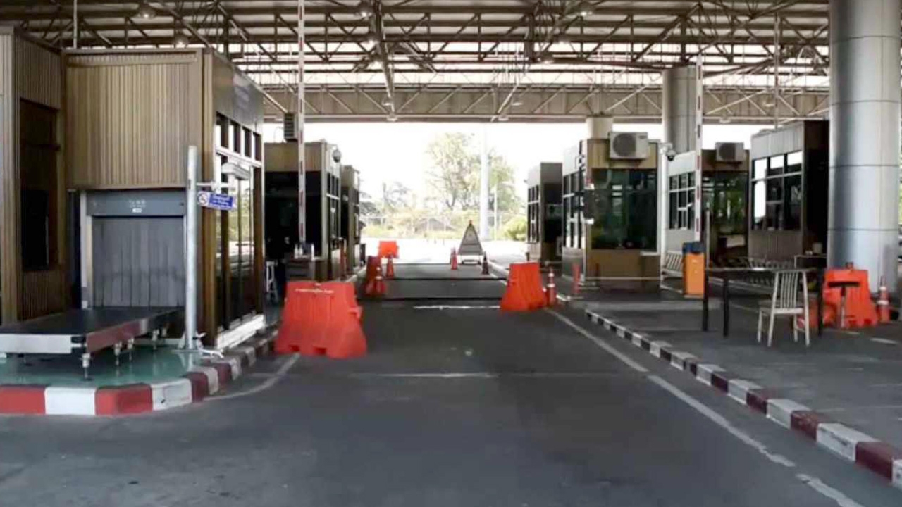 ผวจ.นราฯ ประกาศปิด 3 ด่านชายแดน ขณะมาเลเซีย ปิดประเทศต่อ 15 วัน 