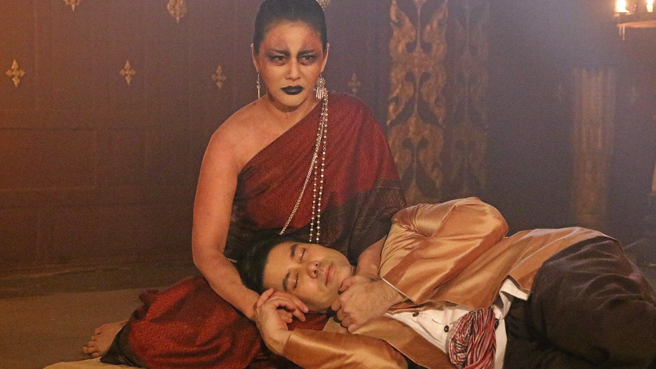 “สมาร์ท” หนีช้ำซบตัก “แป้ง” “น้ำผึ้ง” ตีเนียนเสียบแทน