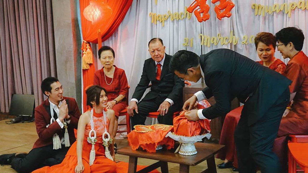 กิ่ง เหมือนแพร ควง ปอนด์ วิวาห์เรียบง่ายแบบจีน เชิญเฉพาะญาติ-เพื่อนสนิท