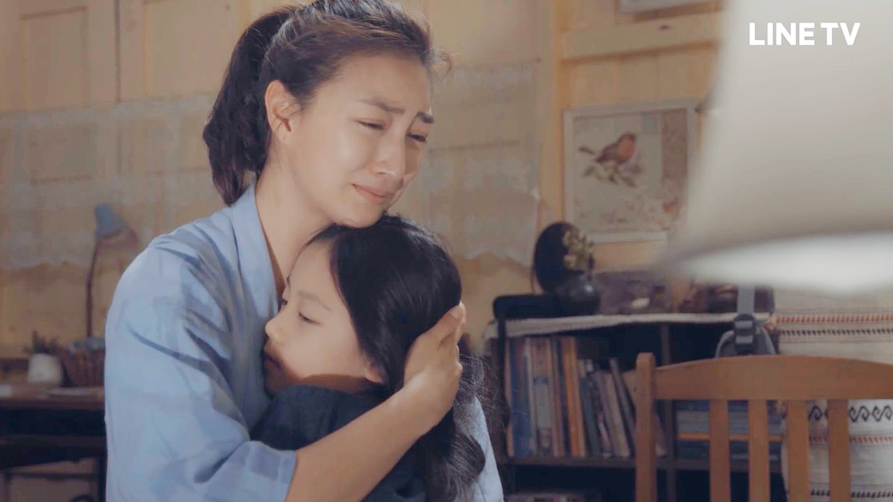 ส่องชีวิตเวิร์กฟรอมโฮม คนติดซีรีส์ "Mother...เรียกฉันว่าแม่"