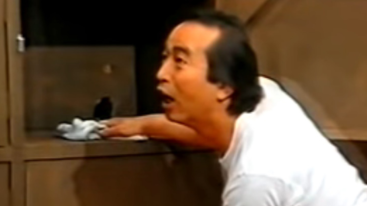 นักแสดงตลก "คู่หูคู่ฮา" ชิมูระ เคน วัย 70 ปี ติดเชื้อโควิด-19 