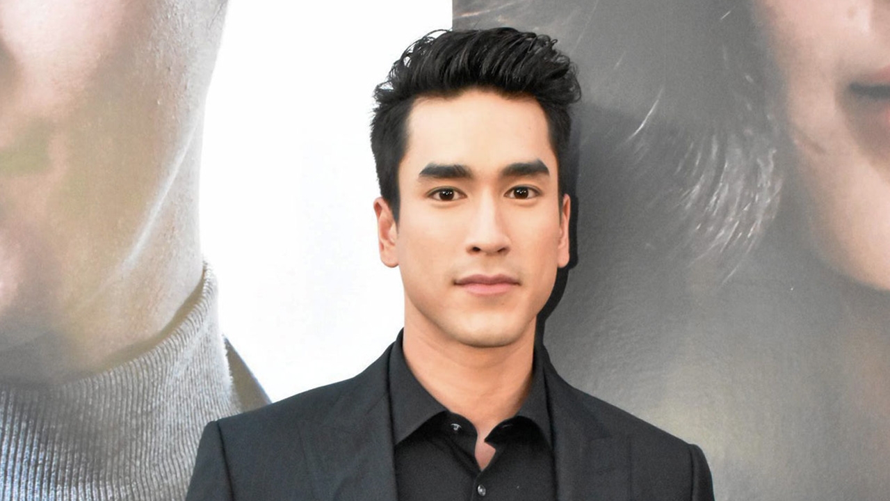 ซุปตาร์ เสริมสวย เพิ่มหล่อ ด้วยฝีมือช่างผมสุดที่รัก