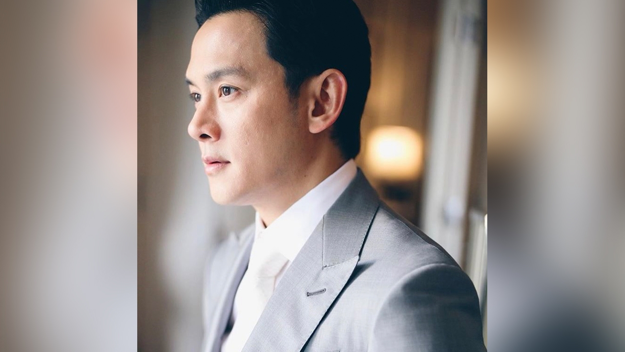 ฟลุค เกริกพล ลั่นไม่มีสี ไม่เคยเป่านกหวีด แค่ตั้งข้อสงสัยการแก้ปัญหาโควิด-19