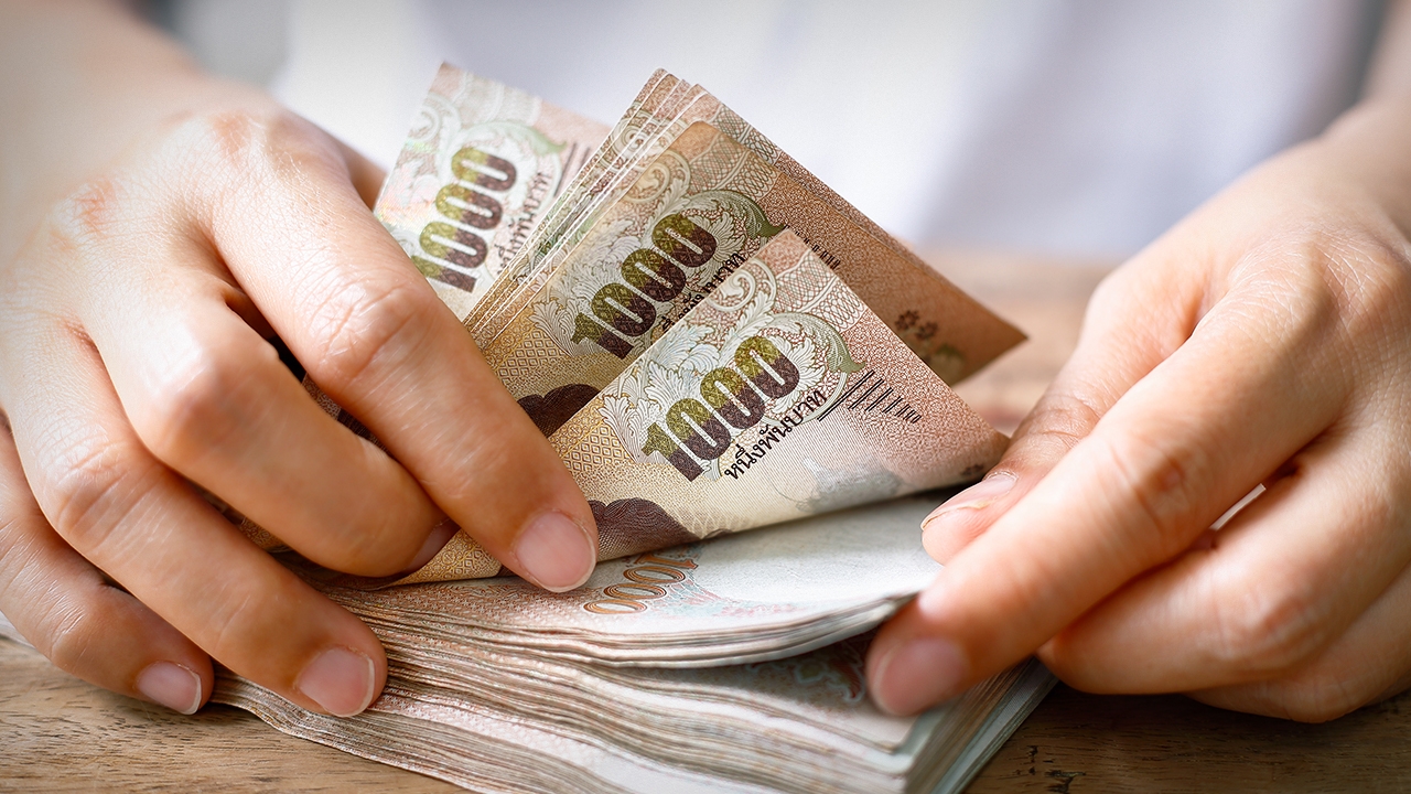 จ่ายเงิน 5 พันวันแรก 8 เม.ย. 63 คนไม่ได้สิทธิ์เช็กที่เว็บเราไม่ทิ้งกัน