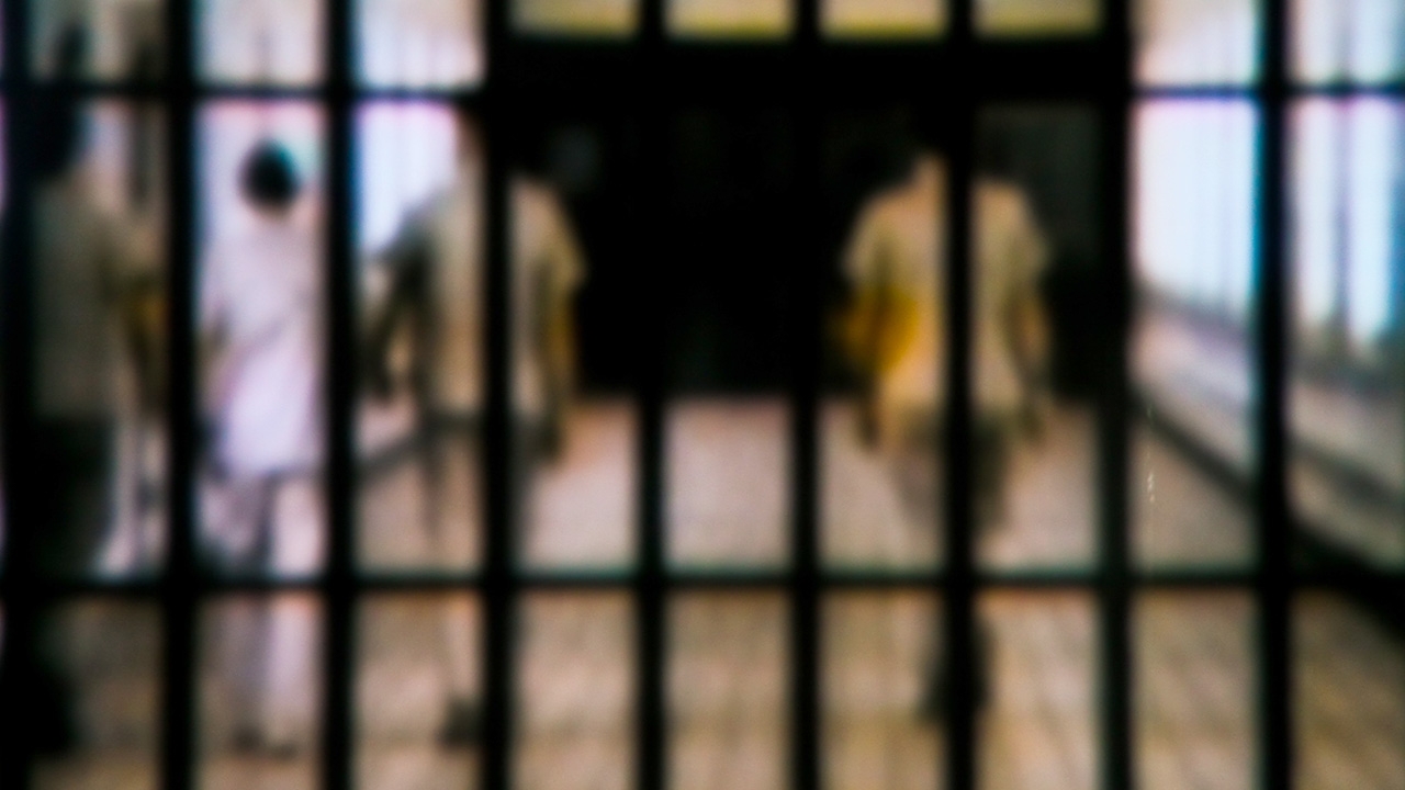 พ่อขืนใจลูกสาวพิการ ประวัติเคยติดคุกข้อหาโหดแล่เนื้อ-ข่มขืนแฟนเหยื่อ