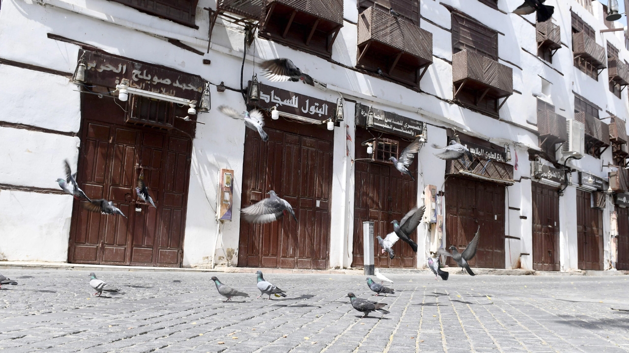 ซาอุฯ ประกาศเคอร์ฟิว 24 ชม. 2 นครศักดิ์สิทธิ์ ‘เมกกะ-เมดินา’ สกัดโควิด