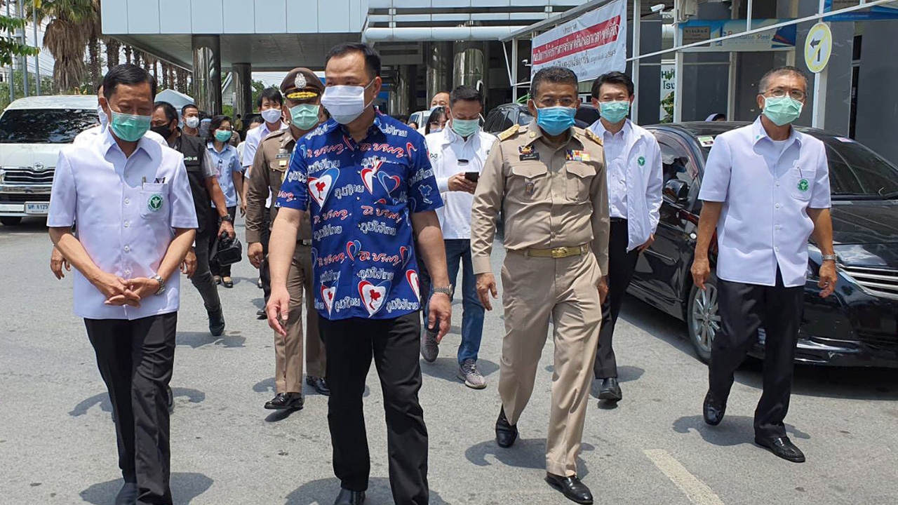 "อนุทิน" ให้กำลังใจ อสม. สู้ไวรัส ตั้งเป้าจบโควิด ไทยยืน 1 ด้าน สธ.