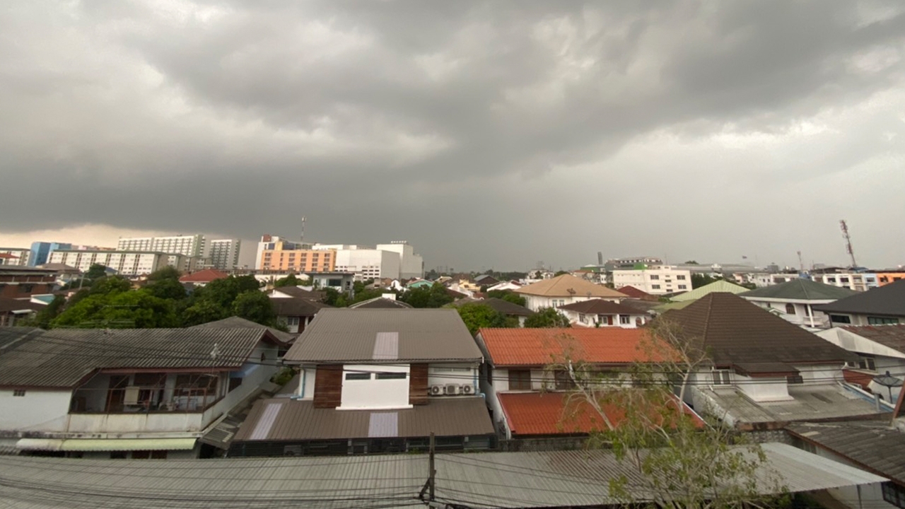 เตือน 22-25 เม.ย. ไทยเตรียมเจอ "พายุฤดูร้อน" ระวังฝนตกหนัก ลมแรง