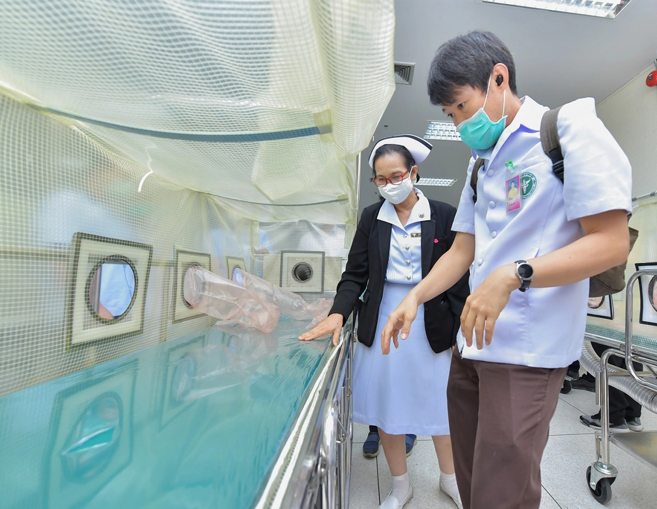 เครื่องกำเนิดแรงดันลบ 3 อิน 1 นวัตกรรมฝีมือคนไทย เพื่อปกป้องบุคลากรทางการแพทย์จากโควิด-19
