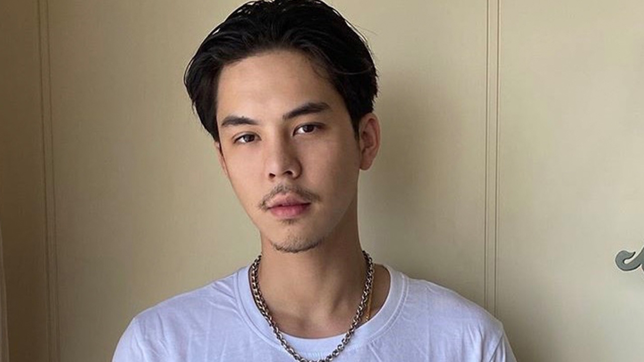 ดราม่าจนได้ พีช พชร โพสต์ฝากร้านในกลุ่มจุฬาฯ แต่ถูกมองไม่เหมาะสม