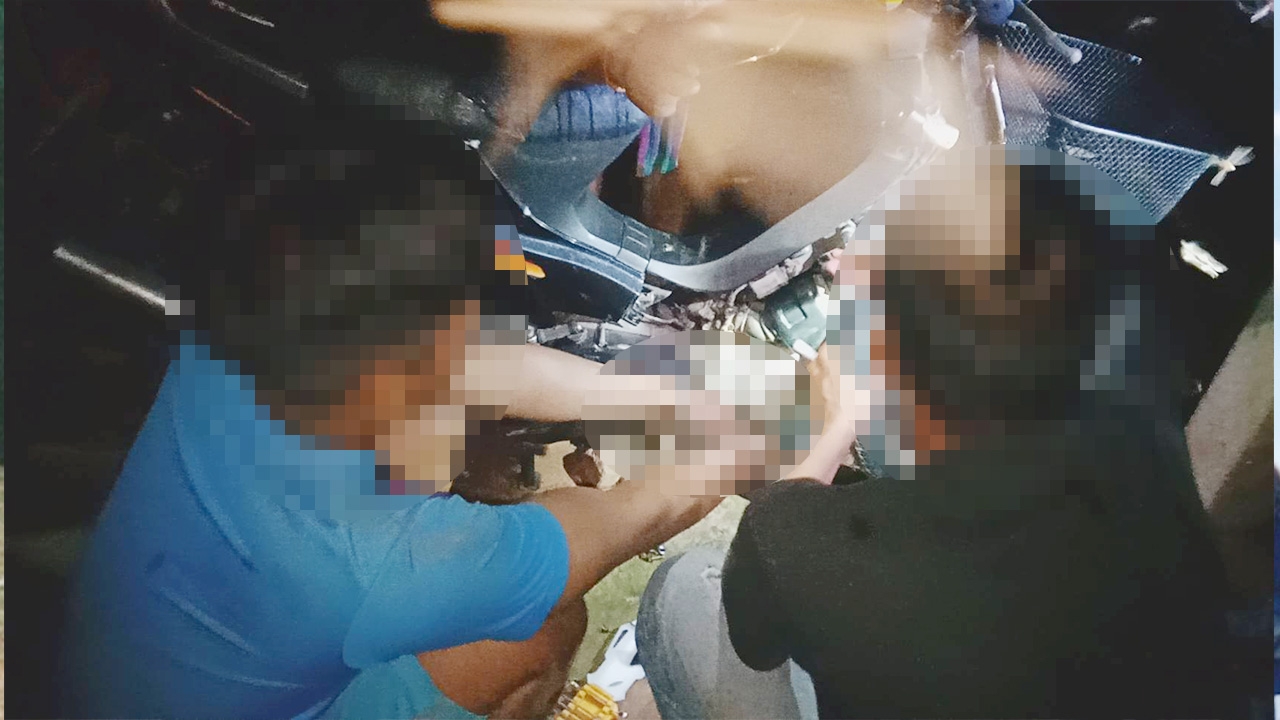 ตชด.434 ล่อซื้อจับหนุ่มอายุแค่ 17 ค้ายาบ้า ของกลางเกือบ 2 พันเม็ด