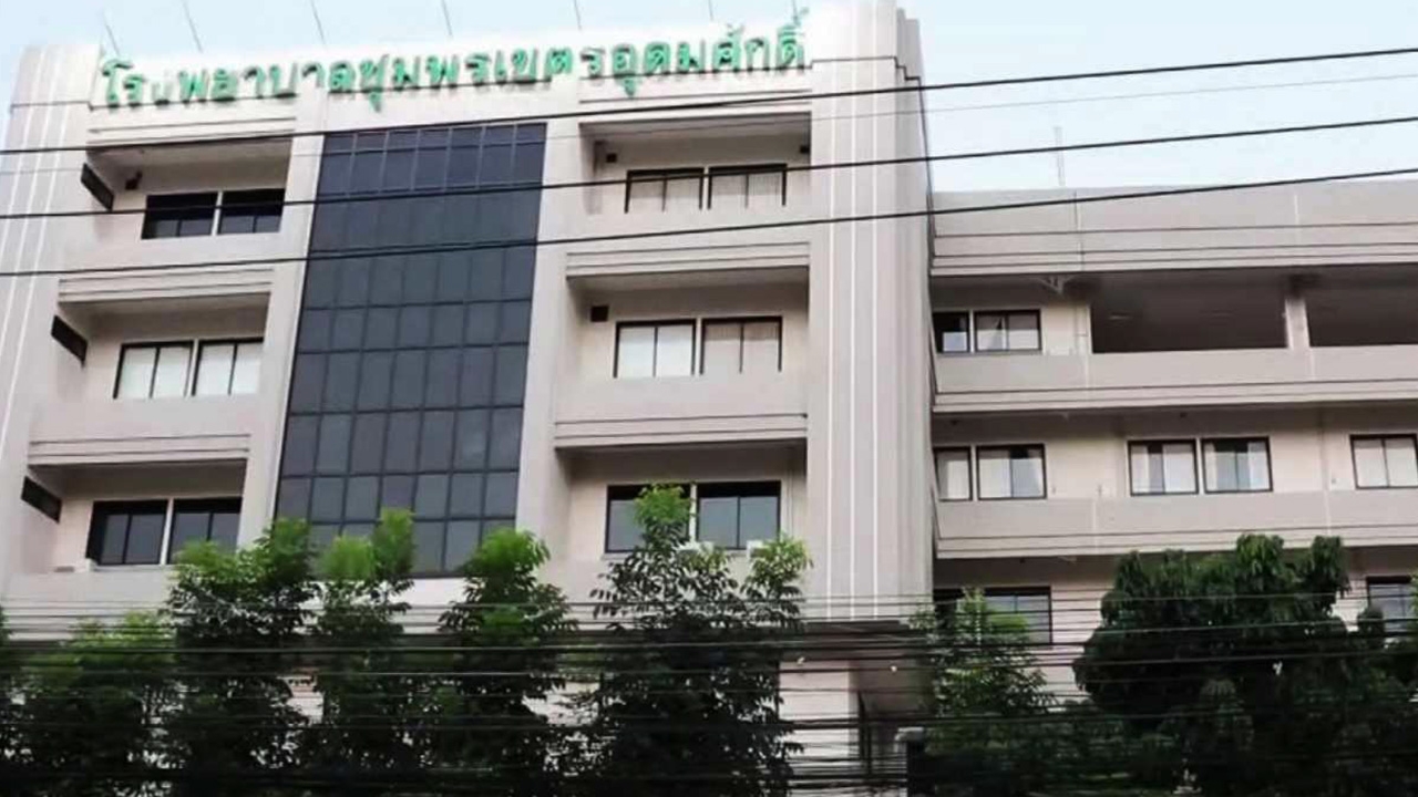 ส่งอาจารย์หมอ ช่วยรพ.ชุมพรฯ หลังพบ"โควิด"แพร่ในตึกหญิง ติดแล้ว 9 ราย 