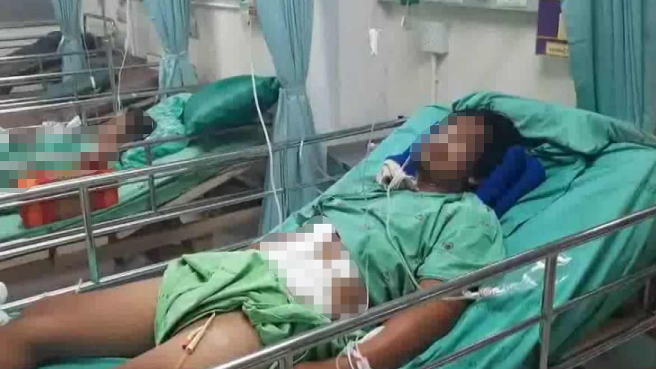 ศึกสายเลือด "พ่อลูกท้าดวล" พ่อยิงลูกชายสาหัส ก่อนไปนอนเฝ้าที่รพ.  