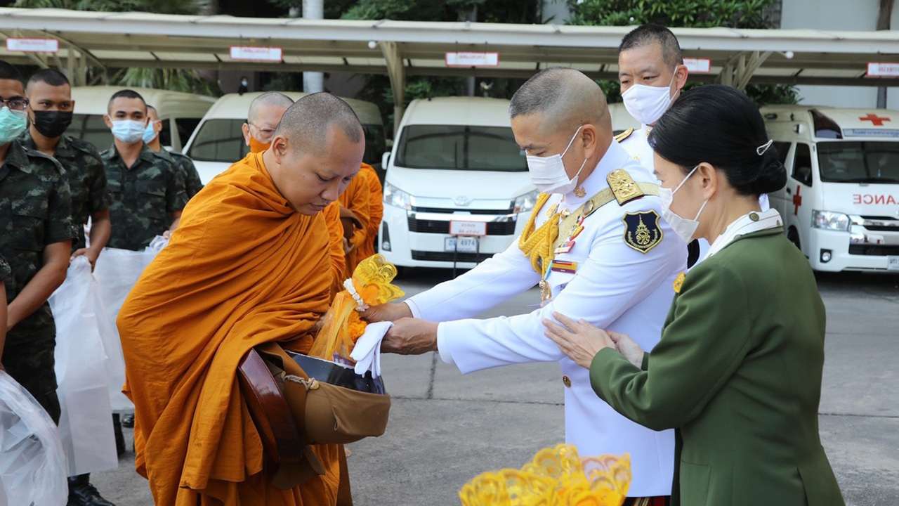 "บิ๊กบี้" จัดงานรำลึก "ในหลวง ร.9" พ่อสร้าง ลูกสาน สายใยผูกพัน