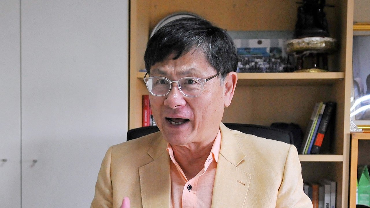 ยกย่องในหลวง ร.9 “ปราชญ์ของโลก” อว.ตั้ง “สถาบันเศรษฐกิจพอเพียง”