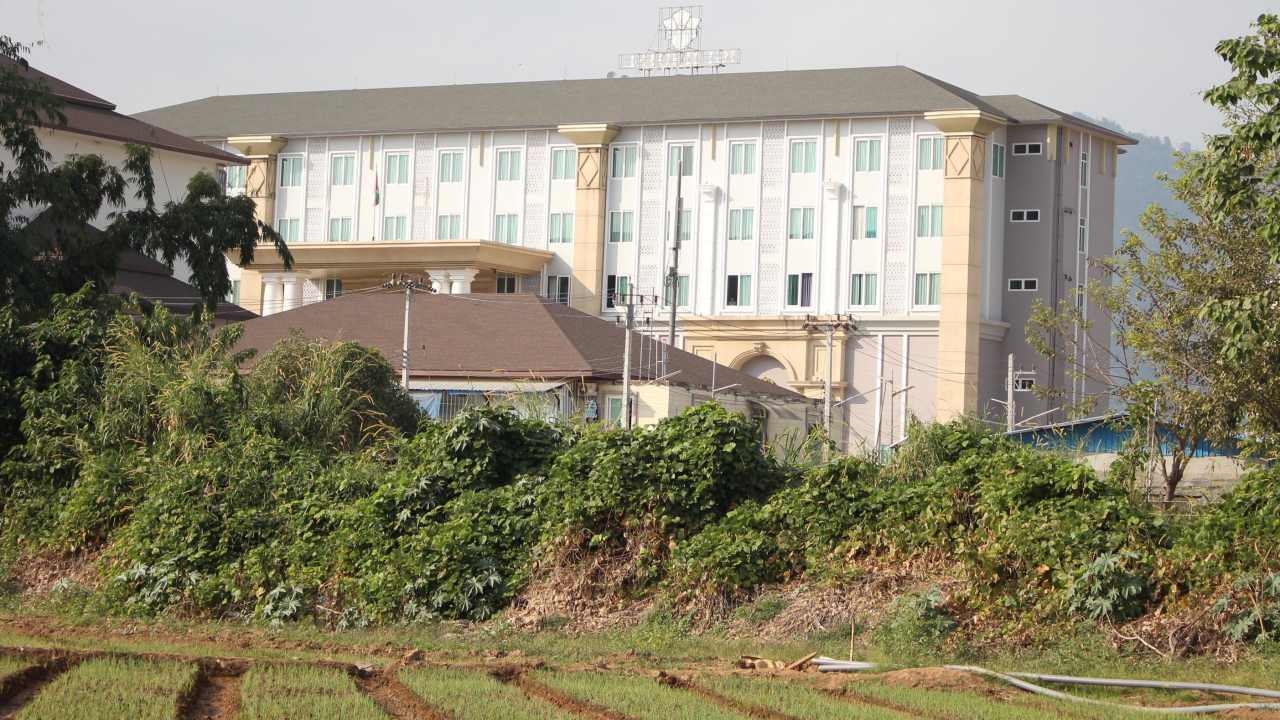 สั่งอุดรูรั่วชายแดน ปิดร้านเหล้าแม่สาย สร้างความมั่นใจสู้โควิด