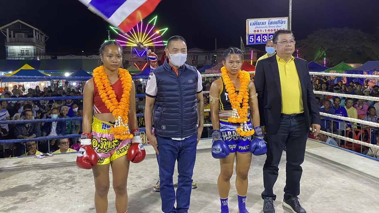 บิ๊กแป๊ะ ปรากฏตัว เดินเยี่ยมผู้ป่วย ดูมวยหนองจอก แย้มลงชิงผู้ว่ากทม. 