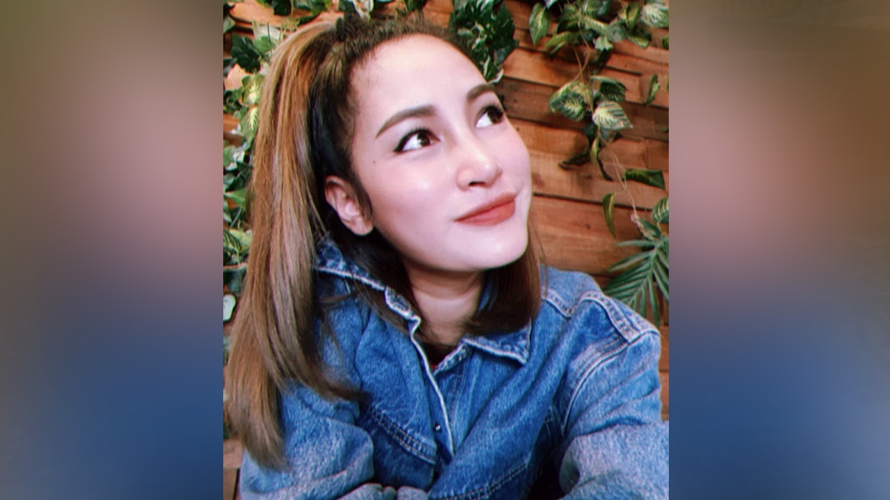 พลอย พลอยพรรณ เผยจมูกใหม่สวยเป๊ะ ปรับโหงวเฮ้ง ลุคนี้ดูสดใสมาก