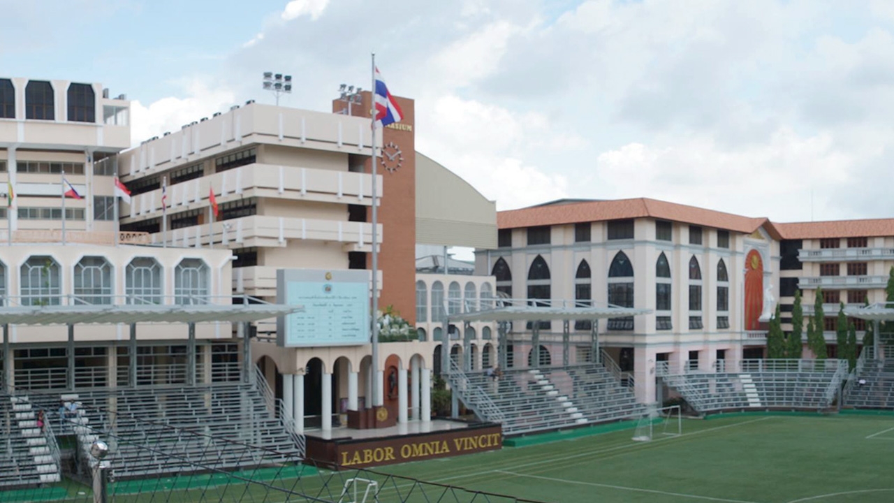 ตำรวจขอความร่วมมือ ร.ร.เซนต์คาเบรียล ประกาศหยุดเรียน 25 พ.ย. เลี่ยงชุมนุม