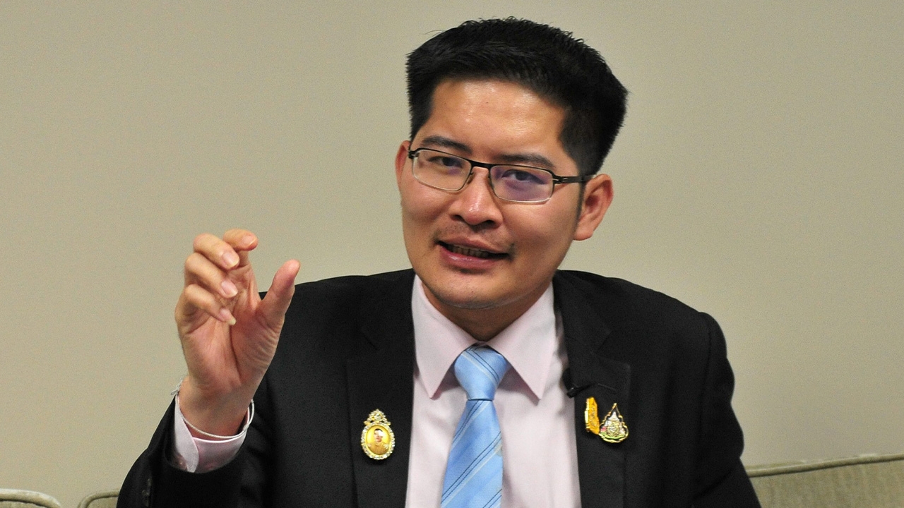 เต้ "มงคลกิตติ์" บอกถึงเวลาแล้ว ถอนตัวจากพรรคร่วม รบ. เป็นฝ่ายค้านอิสระ (คลิป)