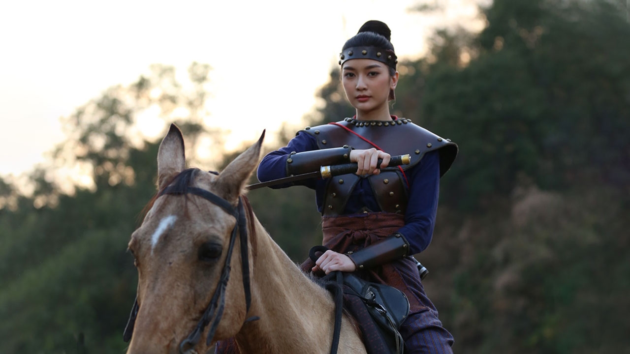 "น้ำหวาน" เหวอ โดนม้าดีด...เท้าชา "สัญญารัก สัญญาณลวง" ใช้จินตนาการเยอะ