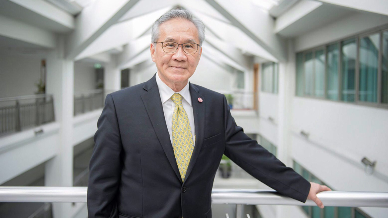 "ดอน" เผย ต่างชาติ งง "บิ๊กตู่" มีผลงาน แก้โควิด-19 กลับถูกม็อบไล่ 