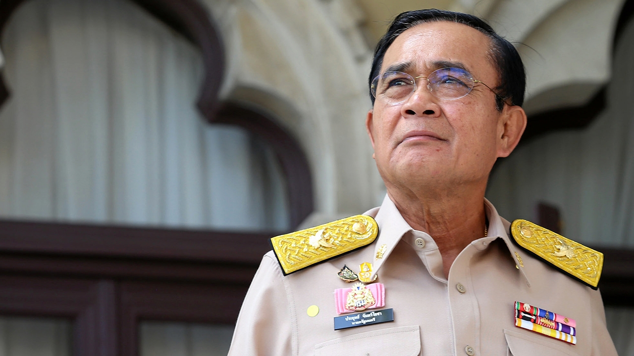 การเมืองไทยในกะลา