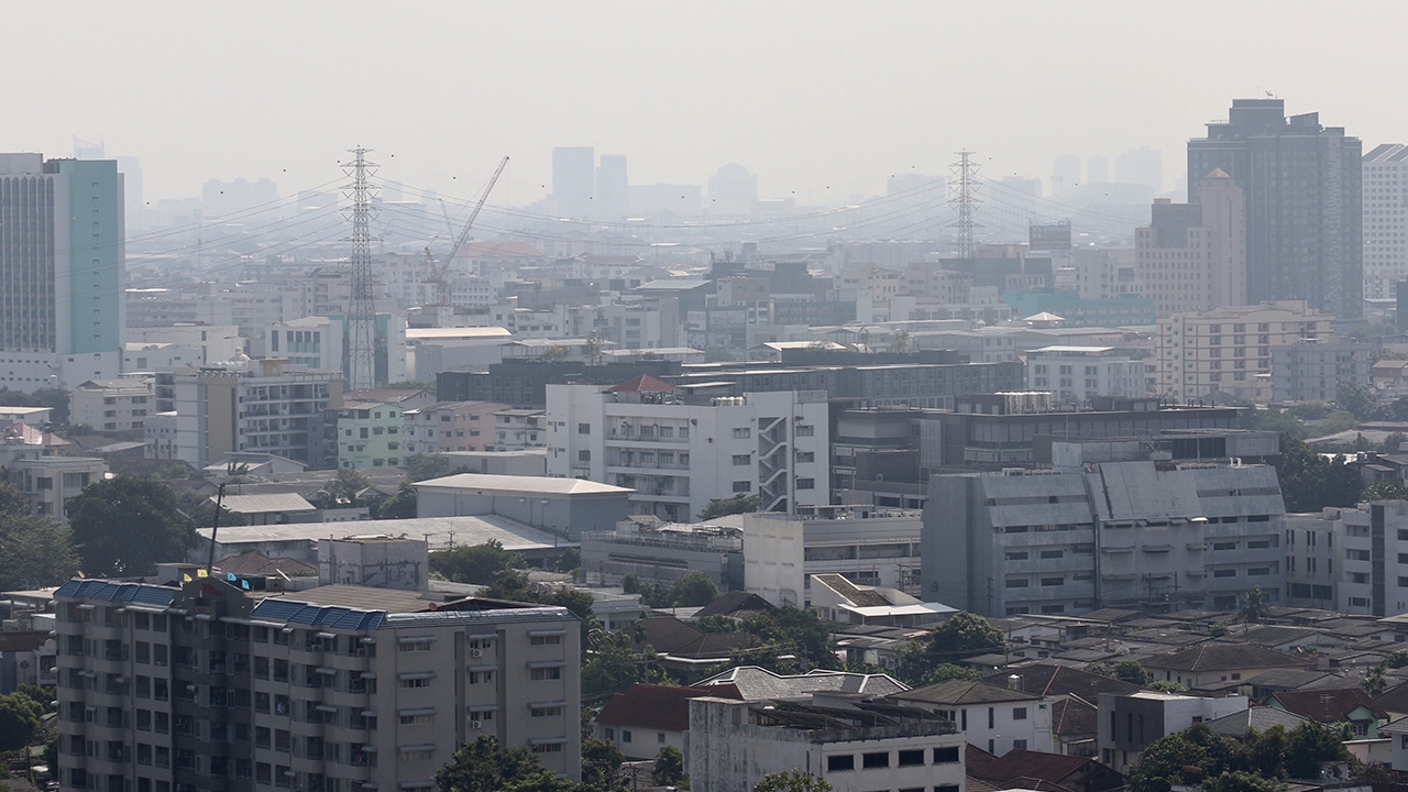เช้านี้ค่าฝุ่น PM 2.5 เกินค่ามาตรฐาน 9 พื้นที่ มีแนวโน้มเพิ่มสูงขึ้น