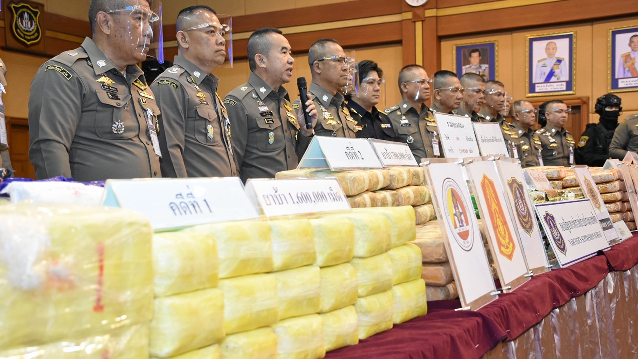 ปราบปรามยาเสพติดแถลงจับ 6 คดีใหญ่ ยึดของกลางได้เพียบ ยาบ้า 1.9 ล้านเม็ด 