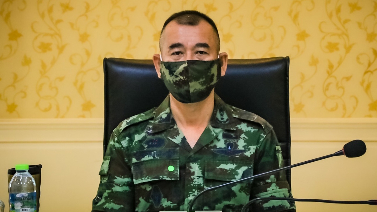 ผบ.พล.พัฒนา 1 ห่วงใยทหารใหม่ผลัด 2 พ่อป่วยติดเตียง สั่งช่วยเหลือ-ดูแล