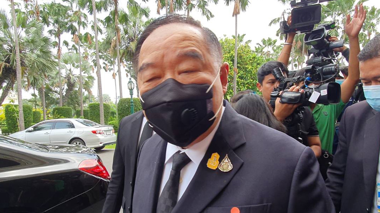 “บิ๊กป้อม” บอก กรณีบ้านพัก ”นายกฯ” ไม่น่าห่วง กองทัพ แจงหมดแล้ว 