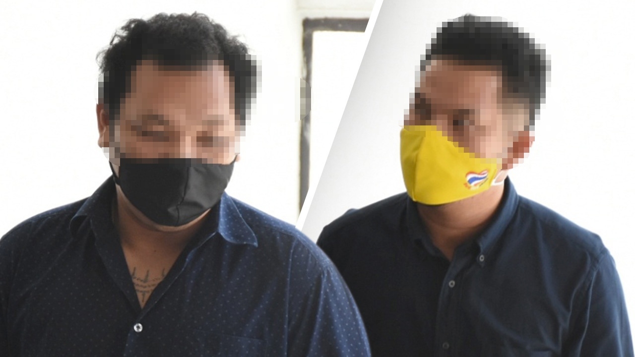 2 สมาชิกภาคีปกป้องสถาบันฯ ขึ้นโรงพักรับทราบข้อหาทุ่มลำโพงใส่ นศ.รามคำแหง