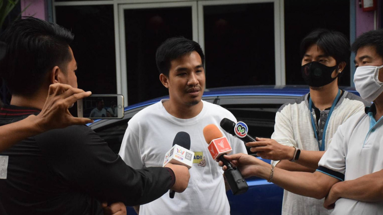 "เสี่ยโป้" ยันที่บ้านไม่มีของผิดกฎหมาย ชม ตร.เป็นธรรม ค้นบ้านคู่กรณีด้วย