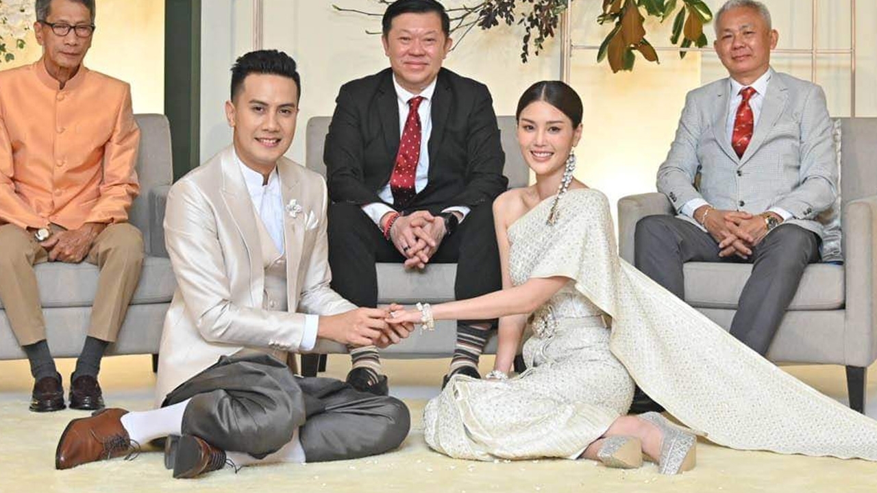 ภาพบรรยากาศงานแต่ง เป้ วงมายด์ ควงแฟนสาว กร วิวาห์สุดหวานชื่น