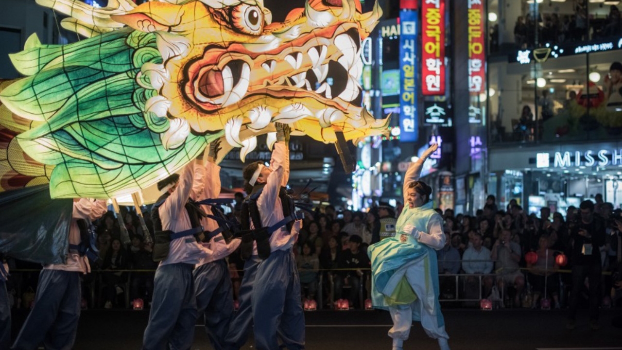 ยูเนสโกยก "เทศกาลโคมไฟดอกบัว" เกาหลีใต้เป็นมรดกโลกภูมิปัญญาทางวัฒนธรรม