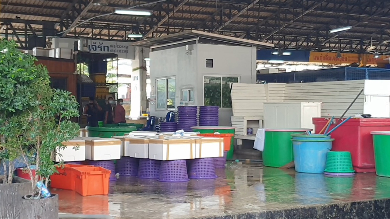 โควิดตลาดกุ้ง ติดเพิ่มอีก 6 รวม 13 ราย ชาวบ้านขยาด ไม่กล้าเดินตลาด