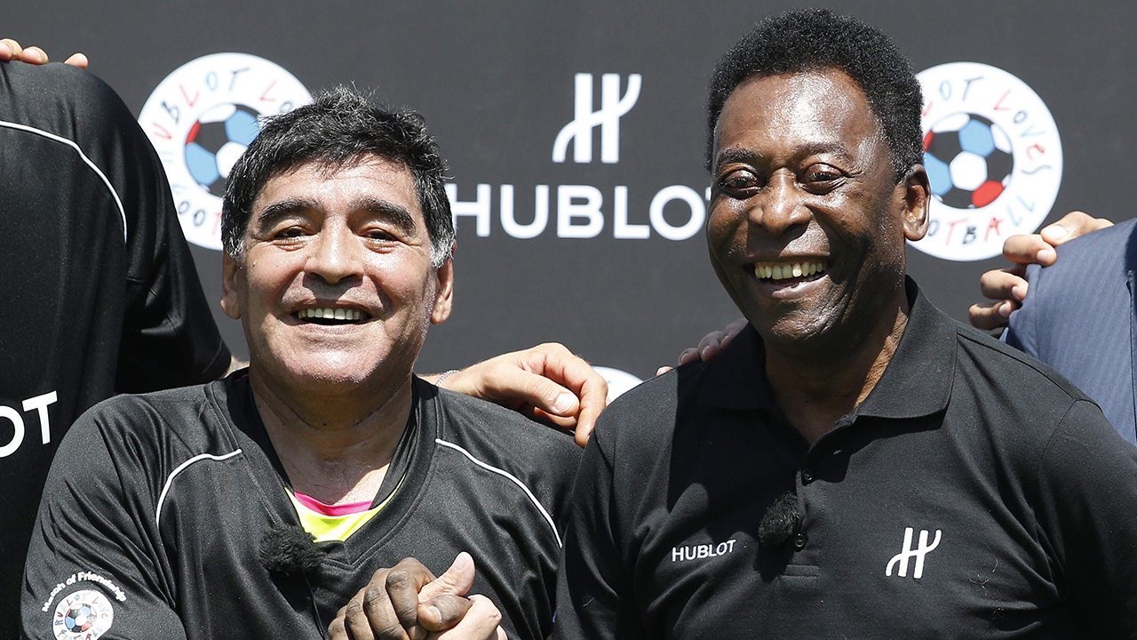 "มาราโดนา-เปเล่" มาครบ เผยโฉมแข้งบัลลงดอร์ ดรีมทีม