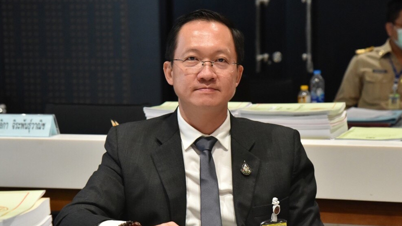 "อัครเดช" สวนฝ่ายค้านศึกซักฟอก อย่าพูดลอยๆ ท้าเอาหลักฐานมากางโชว์