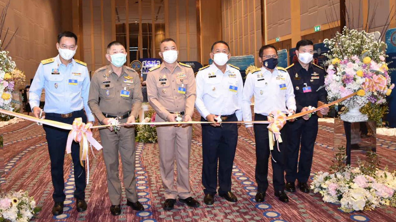 เสธ.ทร. นั่งหัวโต๊ะประชุม ศรชล. กางแผนงานปี64 ยึดผลประโยชน์ชาติทางทะเล