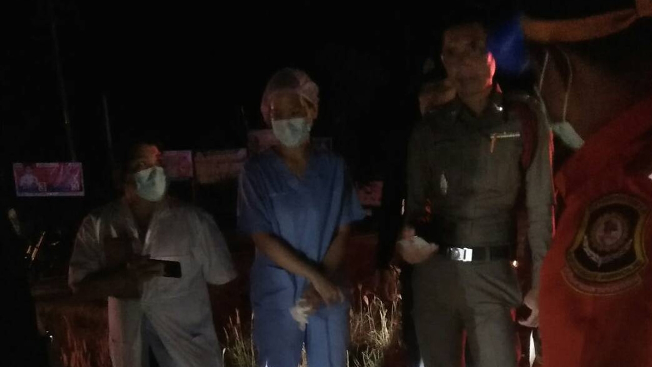 หนุ่มทะเลาะในแคมป์คนงาน เจออีกทีเป็นศพข้างถนน โดนแทง-กะโหลกยุบ