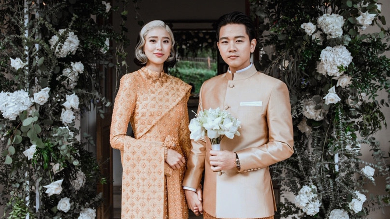 "แก้ว–โทนี่" วิวาห์หวานกับ “ลุค” เจ้าสาวผมสั้นย้อมผมไฮไลต์สีทอง สวยไม่ซ้ำใคร