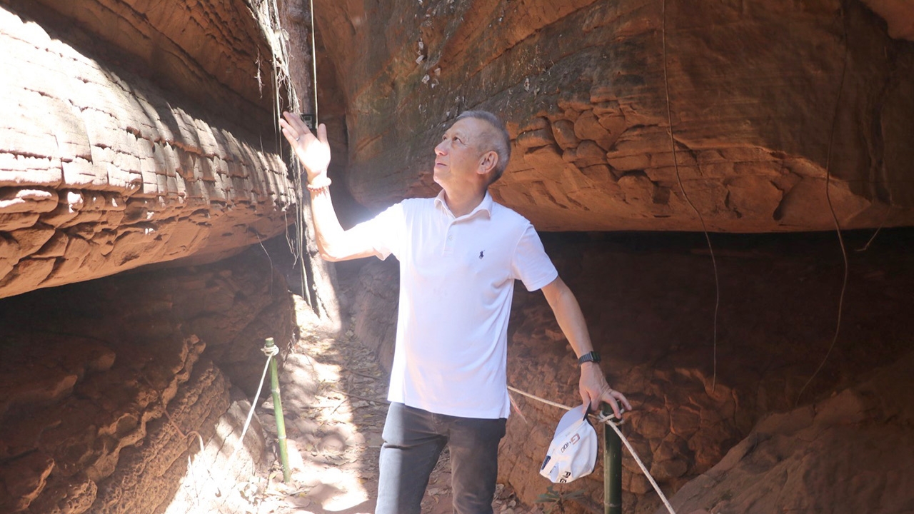 รมว.ท่องเที่ยวฯ นำคณะเยือนถ้ำนาคา ชวนคนไทยตามรอยเส้นทางนาคี ที่บึงกาฬ