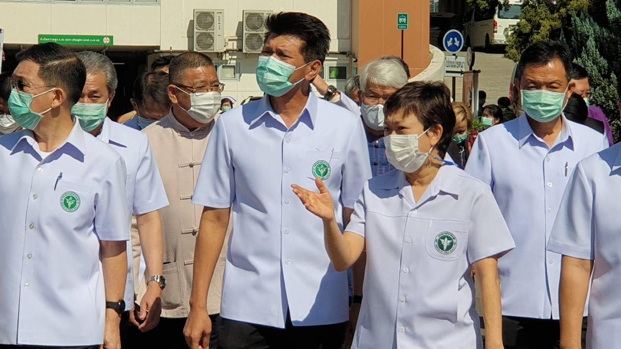 "สาธิต" ย้ำเชียงใหม่ปลอดโควิด ลุยเหนือให้กำลังใจแพทย์-พยาบาล