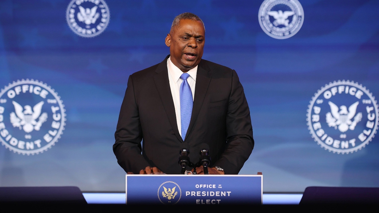 ไบเดนจ่อสร้างประวัติศาสตร์ เสนอชื่อนายพลผิวดำเป็นว่าที่รมว.กลาโหมคนแรก