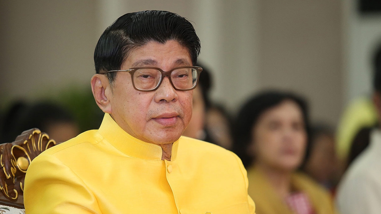 "วิษณุ" ไม่รู้ รัฐเสนอใครเป็น กก.สมานฉันท์-ไม่กล้าตอบ ปมฝ่ายค้านซักฟอก