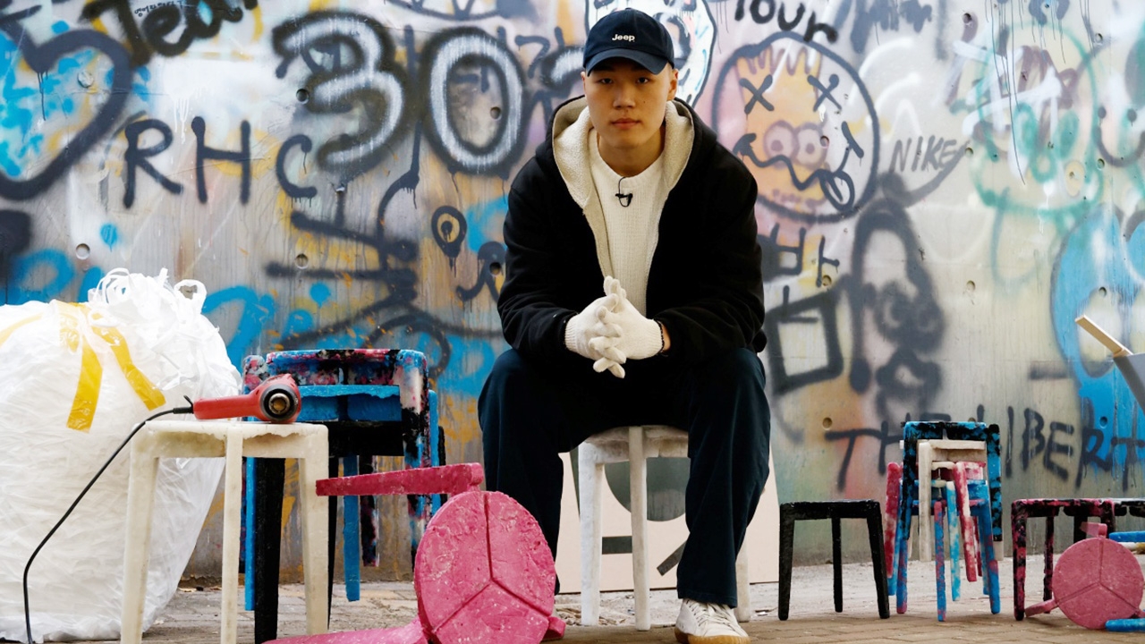 นศ.เกาหลีใต้ ไอเดียสุดสร้างสรรค์ รีไซเคิลหน้ากากอนามัยใช้แล้วเป็นเก้าอี้