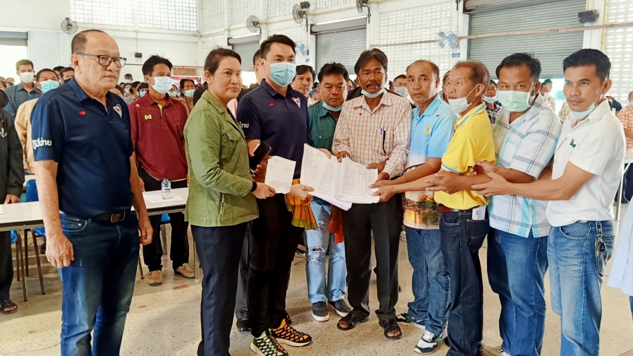 ชาวนาจ่อยื่น รมว.เกษตรฯ จี้กรมชลฯปล่อยน้ำทำนา 9 ธ.ค.นี้