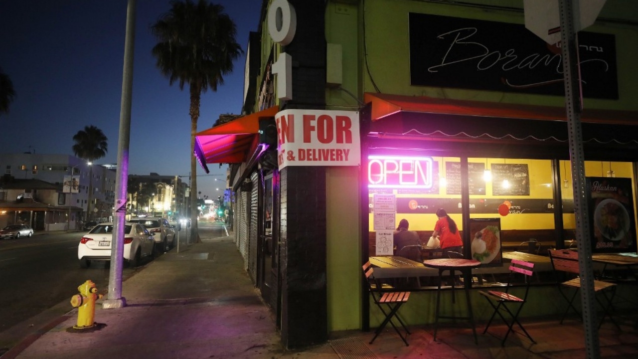 ร้านอาหารในอเมริกา เตรียมพับเสื่อปิดร้านเพิ่ม 10,000 แห่ง