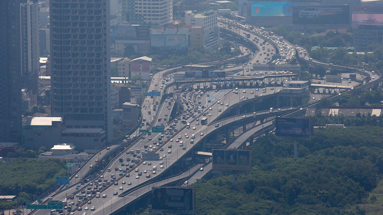 วันรัฐธรรมนูญทางด่วนฟรี ด่วน 1, 2 และอุดรรัถยา, หยุดยาว 9-14 ฟรีอีก 3 สาย